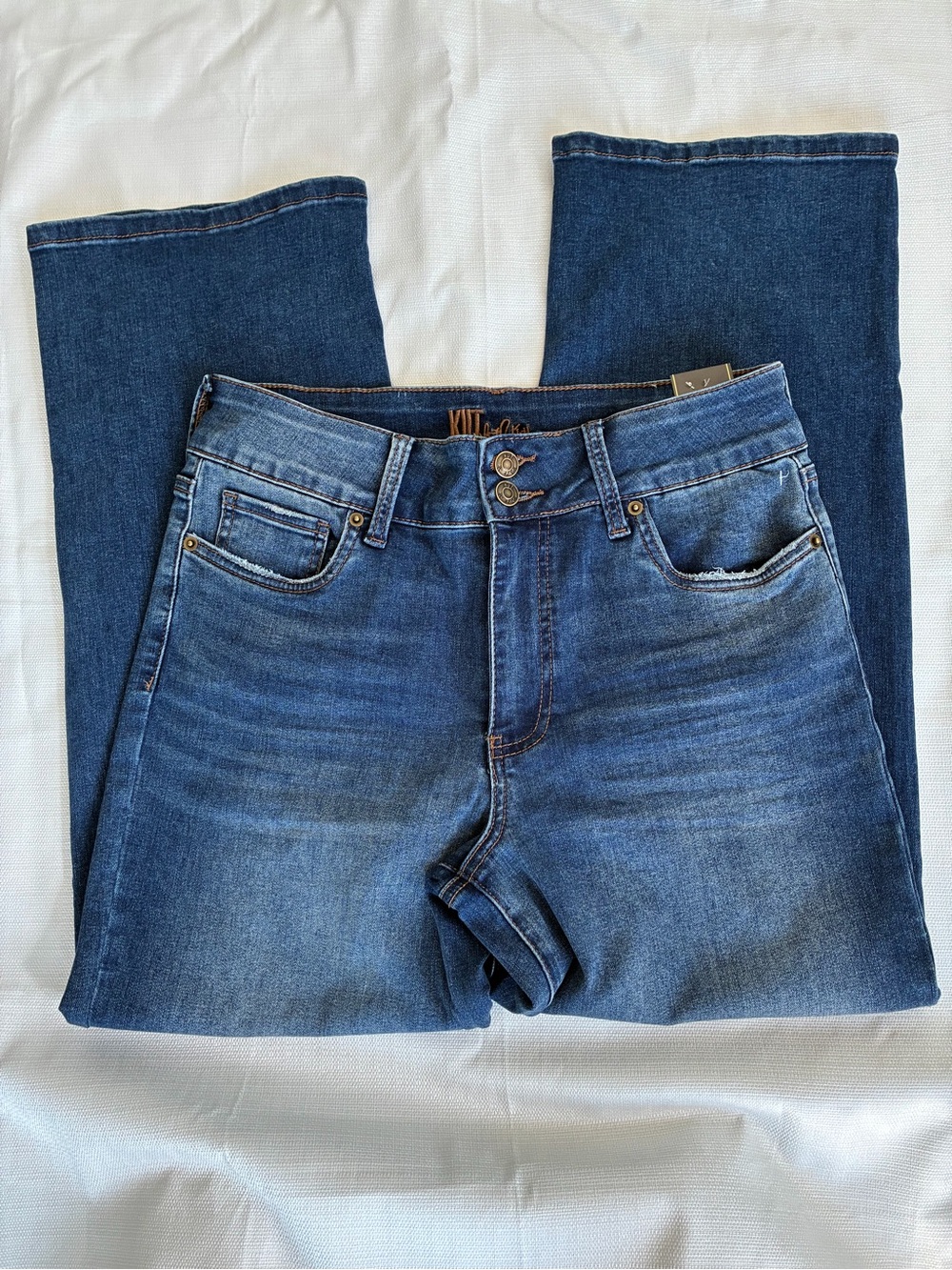 KUT from the Kloth wide-leg denim
Sz 4 NWT/0436
